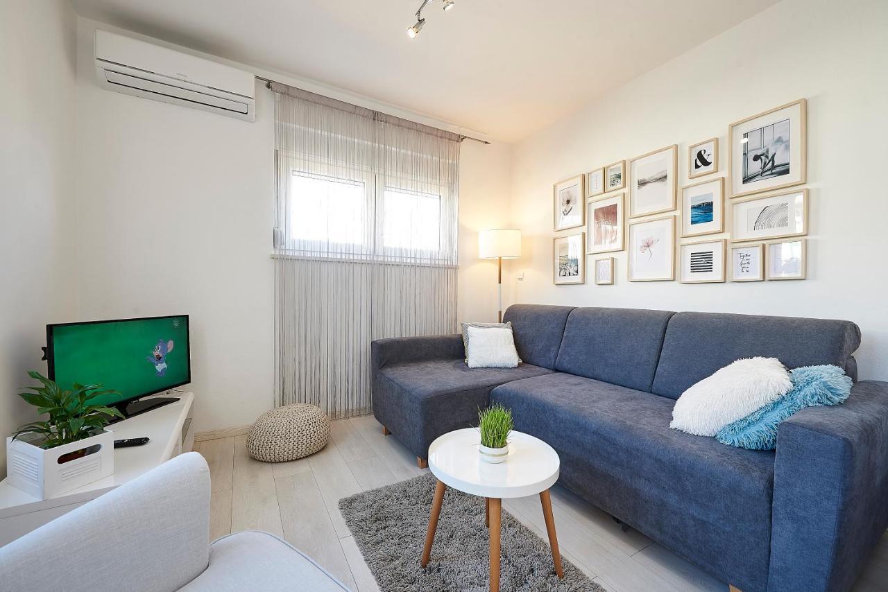 Apartmani Sara i Klara Trogir Exteriör bild